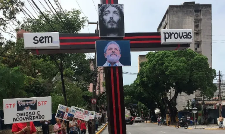 marxismo-cultural-religião-política